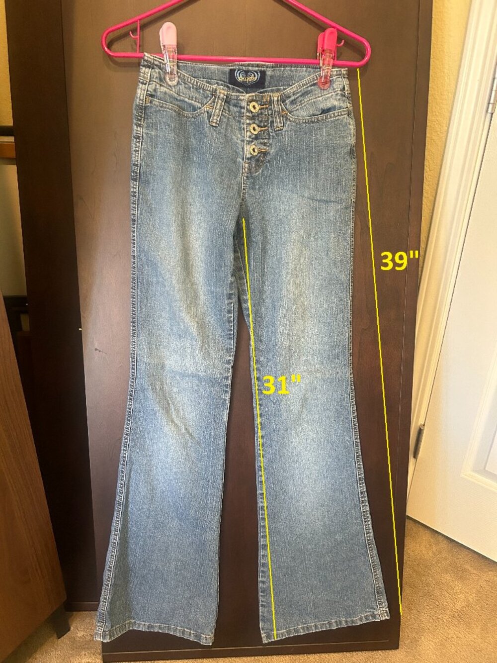 Vintage-Style Bootcut Jeans (Heart/Wings Logo Patch)